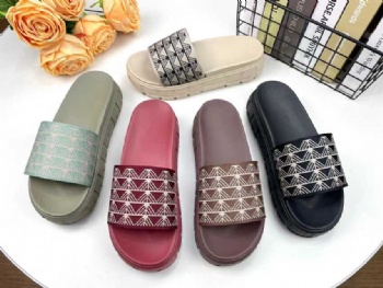 High Quality Women Fashion Colored pvc Slippers