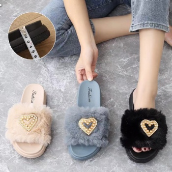 Women's Fuzzy Slippers Comfortable Faux Fur Open Toe