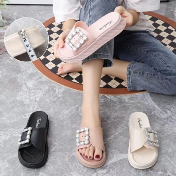 New Style PVC Slippers For Women Good look