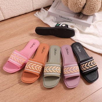 Hot Sales Pvc Slippers New Soft Casual