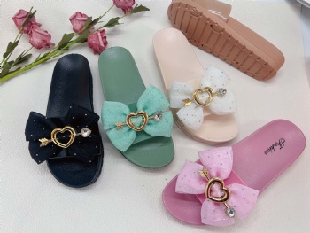 New Fashion Chain Summer Slippers Ladies PVC shoes