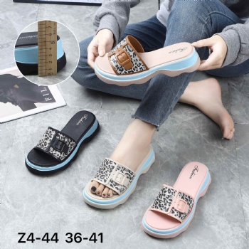 Women Sandals Slip On Summer Open Toe Clear Pvc Slippers Slip On Comfy Slides