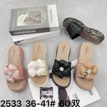 Latest design new styles thick soles ladies slippers slides shoes ladies pvc slippers