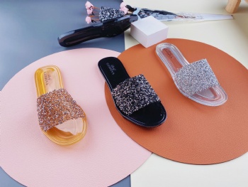 Ladies Fashion Tranparent PVC Rhinestones  design open Toe Flat Slippers