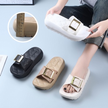 Latest diamond grid design women's adjustable buckle slippers, thick soled  PVC slippers