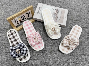 High Quality PVC Women Slippers Non-slip Soft Casual Comfortable