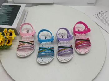 Kids Fashion Shoes PVC Jelly Colorful slippers Soft outdoor Girls and Boys Flat baby Buckle Strap Sandals