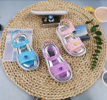 Fashion Cute PVC Soft Sole Kids Girls and Boys Outdoor Sandals