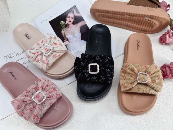 Women Fashion Summer PVC Outside To Wear Mid-Heel Slippers Casual Beach New Thick Heel