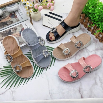 hot sales new design lady shoes PVC fashion slippers for women