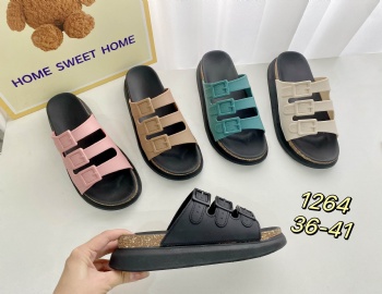 High Quality PVC Women Slippers Non-slip Soft Casual Shoes Cute Comfortable