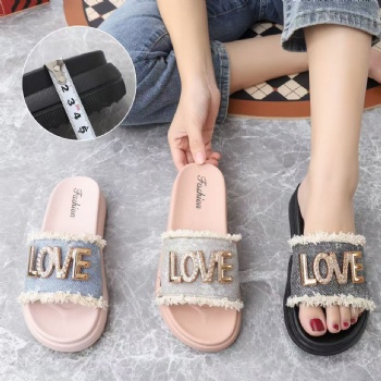 Ladies Fashion PVC Rhinestones Pearl design round Toe little heel Slippers good design