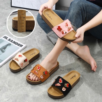 Customized Logo Fashion Flip Flops Women Shoes Lady PVC Slippers for Leisure