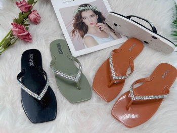 Fashion Outside Non-slip New PVC Sole Design Flip-Flop Ladies Slippers