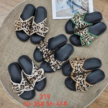 wide upper lady plastic slippers stylish fashion sandals slippers for women new design summer women shoes