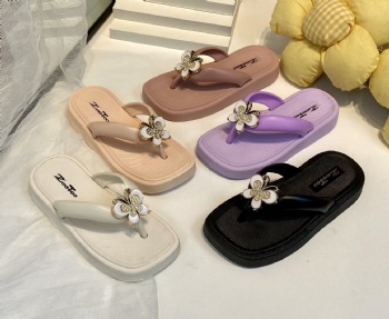 Good Flip-flops Slippers For Kids Summer Outdoor PVC