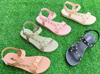 Ladies Fashion PVC Sandals Outdoor Casual Flat