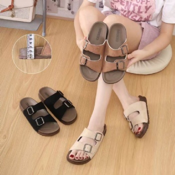 2025 simple elegant Beach sandals ladies outdoor PVC slipper for women summer slides wholesale