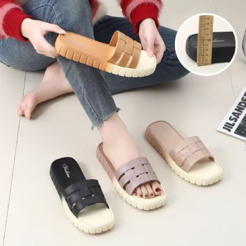 Good Quality Slippers Hot Sale Non-slip PVC Outdoor Slippers For Ladies