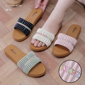 colorful rhinestones designs women flat slippers crinkle upper design lady sliders slippers shoes made in china